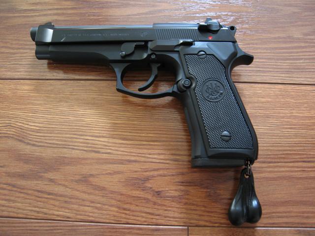 gun-nutz-3.jpg